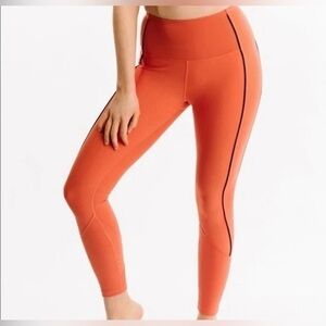 Burnt Orange Ribbed Premium 7/8 24" (12)